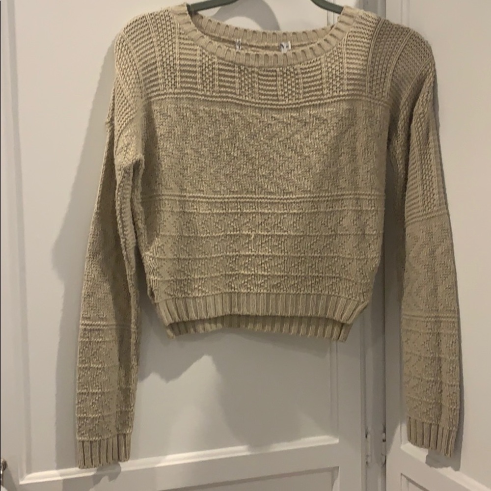 Knitted long sleeve